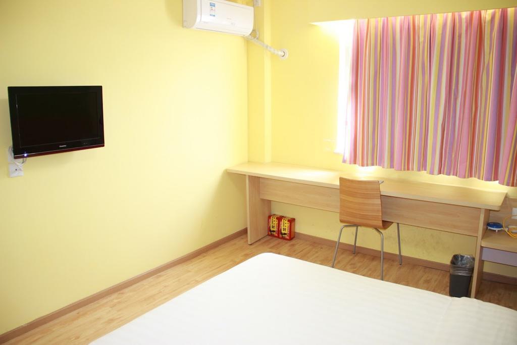 7Days Inn Heyuan Cultrual Palace Renren Le מראה חיצוני תמונה
